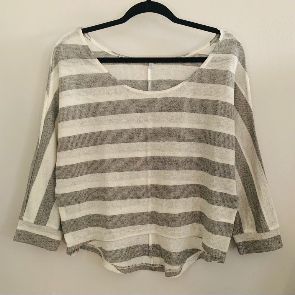 Striped knitted batwing top